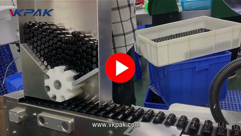 Automatski vodoravni stroj za označavanje boca eteričnog ulja