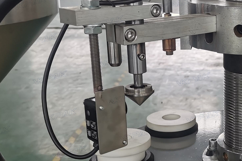 Tube Benchmark Photoelectric