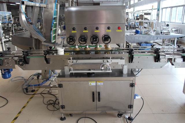 stroj za zatvaranje s podizanjem (3).JPG