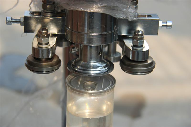 oprema za zatvaranje limenki.jpg