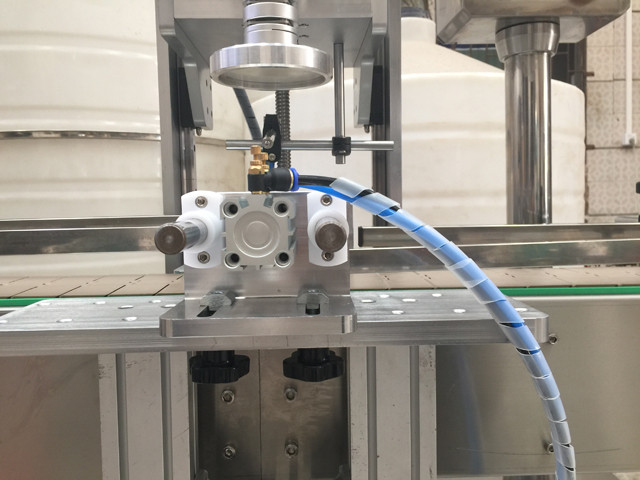 glava za zatvaranje staklenki.jpg