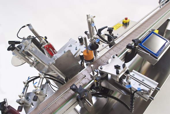 round bottle labeler equipment oprema za etiketiranje okruglih boca.jpg