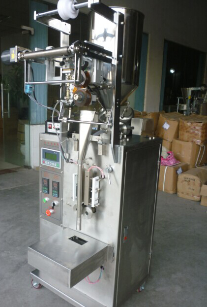 vertikalno pakiranje na skladištu.jpg