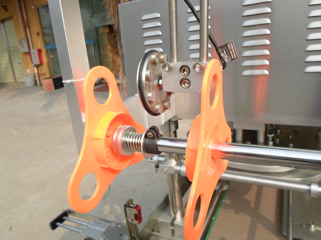 film roller valjak za brtvljenje punjenja filma.jpg