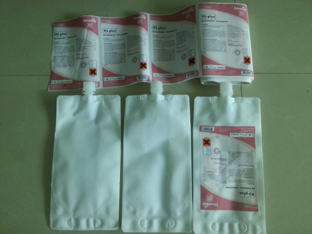 strojevi za etiketiranje vrećica poluautomatski (4).jpg