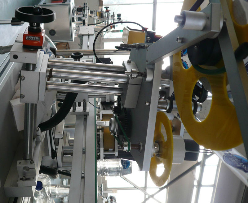 gore dolje stroj za lijepljenje dvostranih samoljepljivih naljepnica