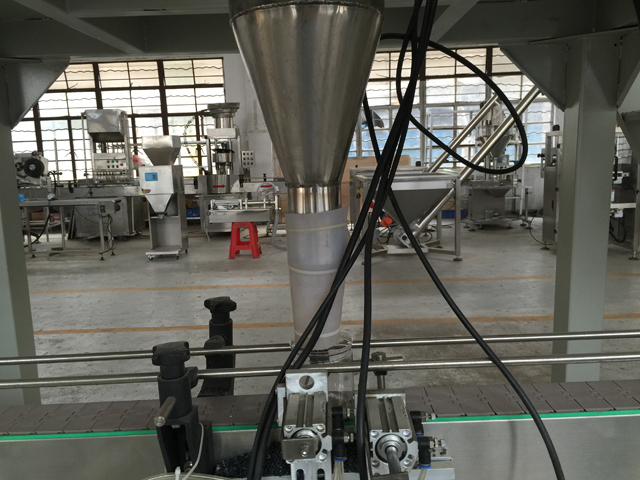 mlaznice za punjenje granulata filler.jpg