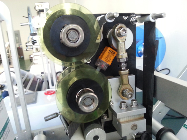 pisač datuma za labeler.jpg