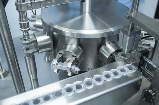 linija za punjenje štrcaljki (5).jpg