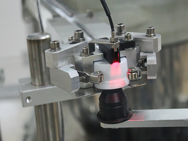 Strojno zatvaranje u detaljima.jpg