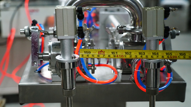 stainless steel connection part for whole filling machines stroj za punjenje sa SS Steel.jpg