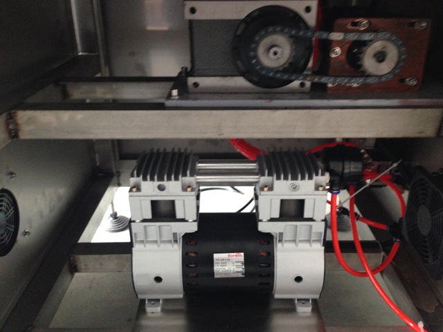 vacuum pump part from vacuum capping machine spremnik vakuumske pumpe.jpg