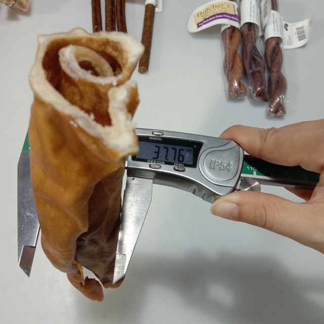 uzorci hrane za pse za označavanje.jpg