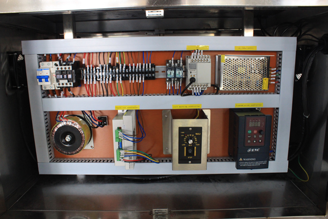 konfiguracija stroja za punjenje i zatvaranje