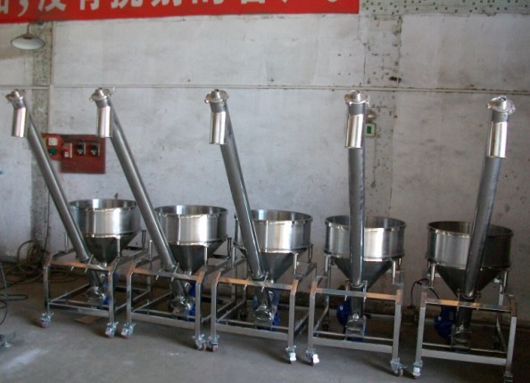 elevators in stock pužni dodavač elevator u redu.jpg