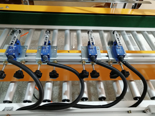 prekidač za raspršivanje ljepila.jpg